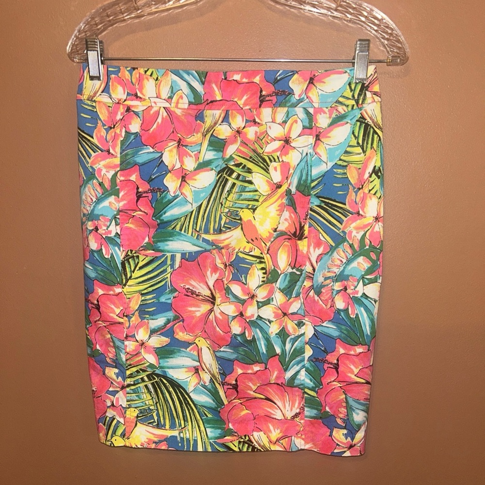 Ann Taylor Loft  Bird Floral Tropical Print Denim Pencil Skirt Size 4 NWOT